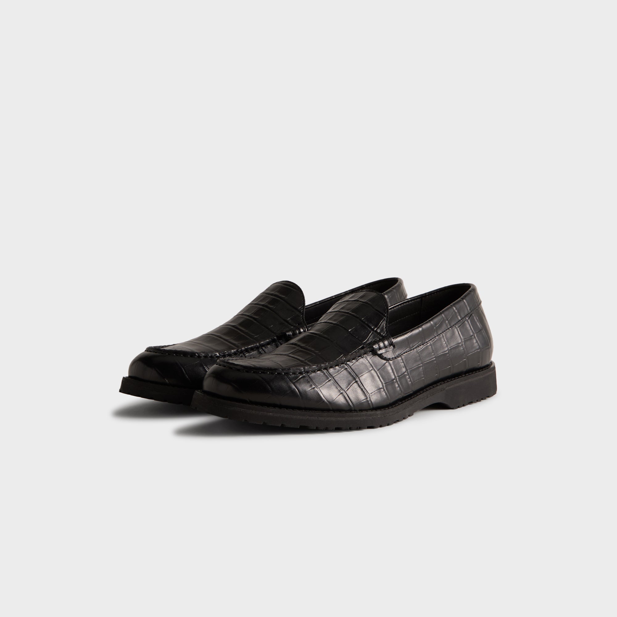 8th St by Ronnie Fieg for Clarks Originals Bristol Loafer - Black Croc - Image 2