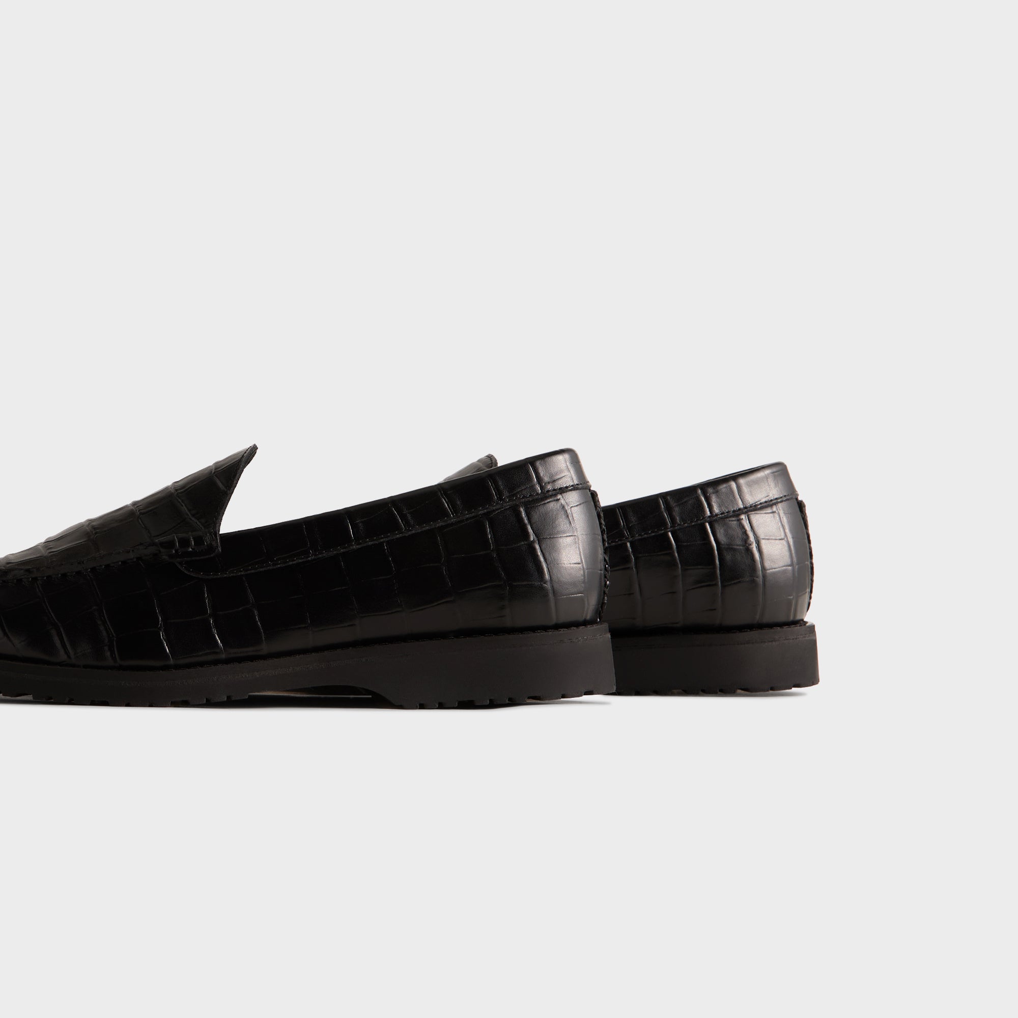8th St by Ronnie Fieg for Clarks Originals Bristol Loafer - Black Croc - Image 3