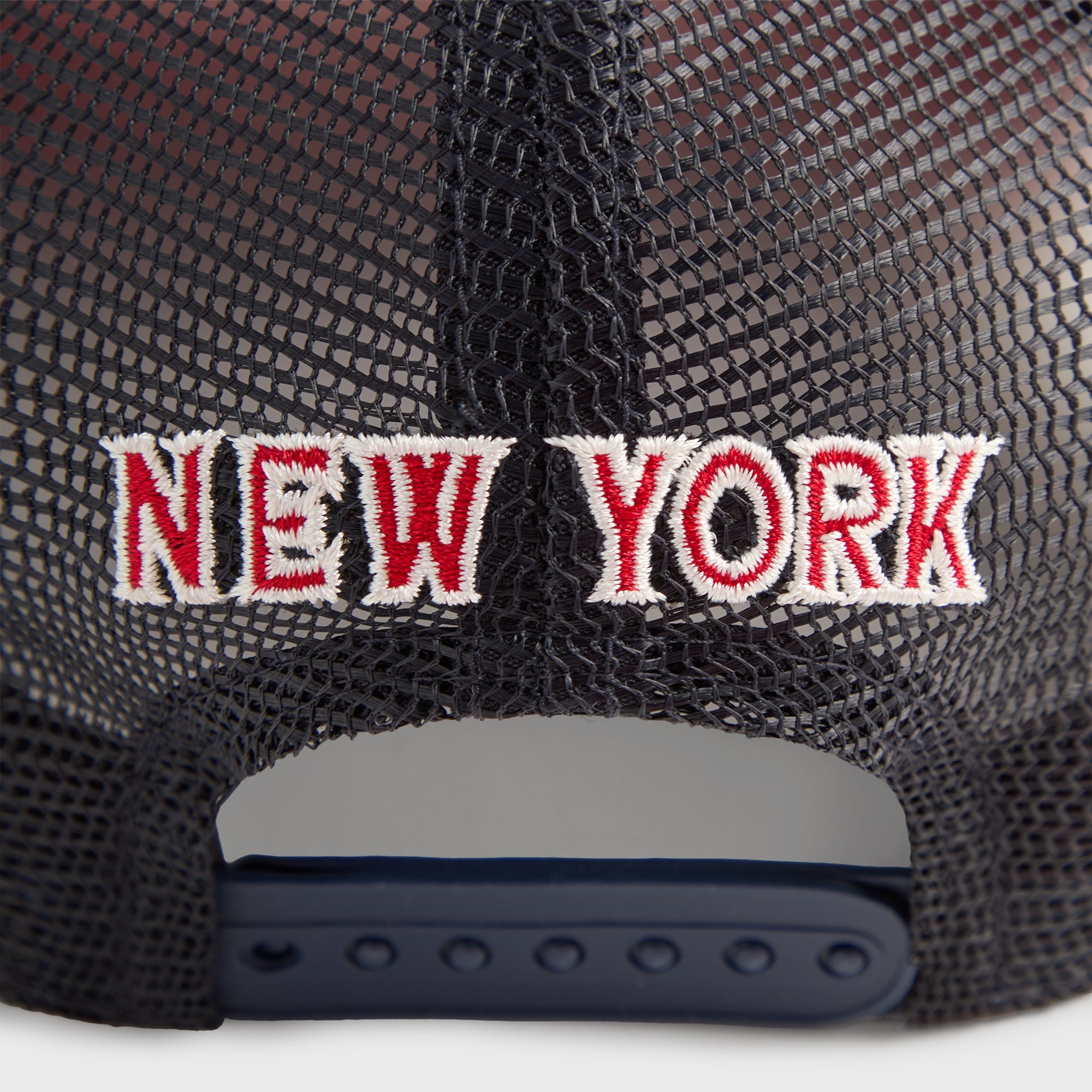 Kith & New Era for the New York Knicks 9FORTY MS Trucker Snapback - Nocturnal - Image 7